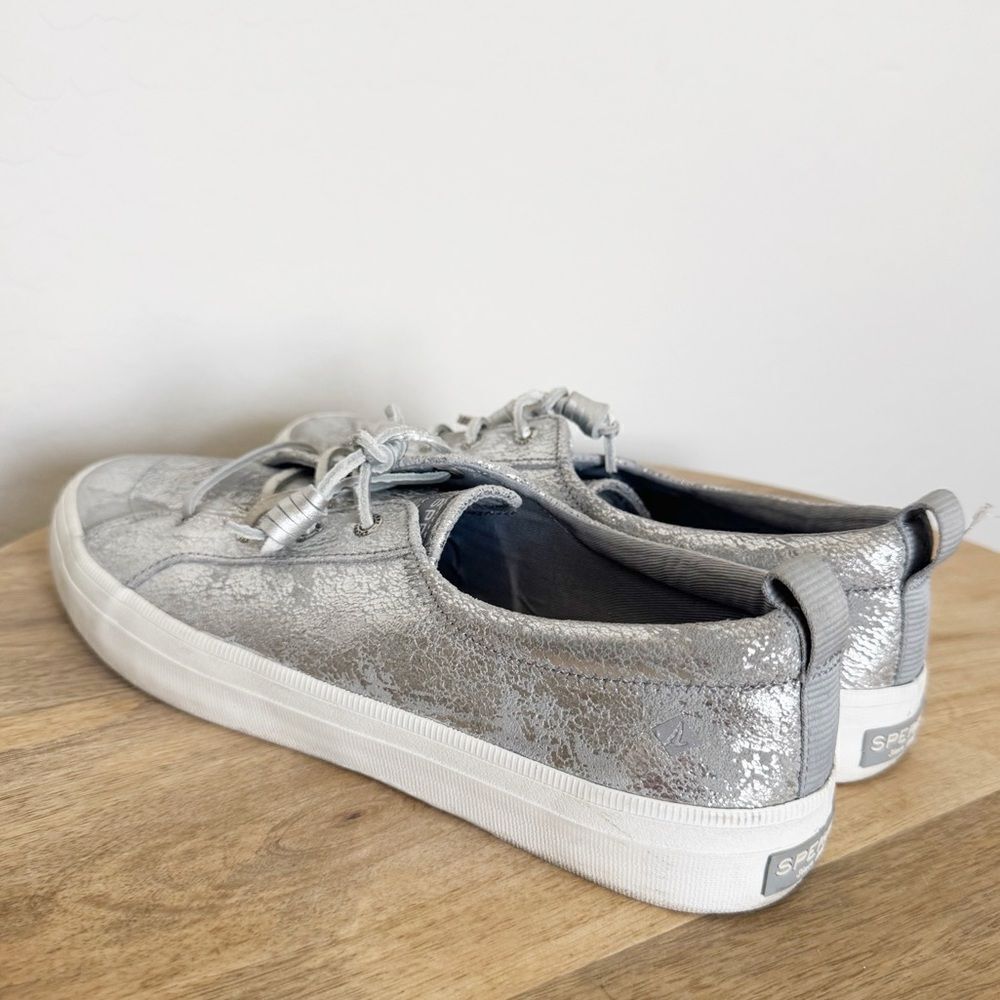 SPERRY CREST VIBE SILVER METALLIC PAINTED SLIP ON SNEAKERS SIZE 9.5 - Picture 6 of 8